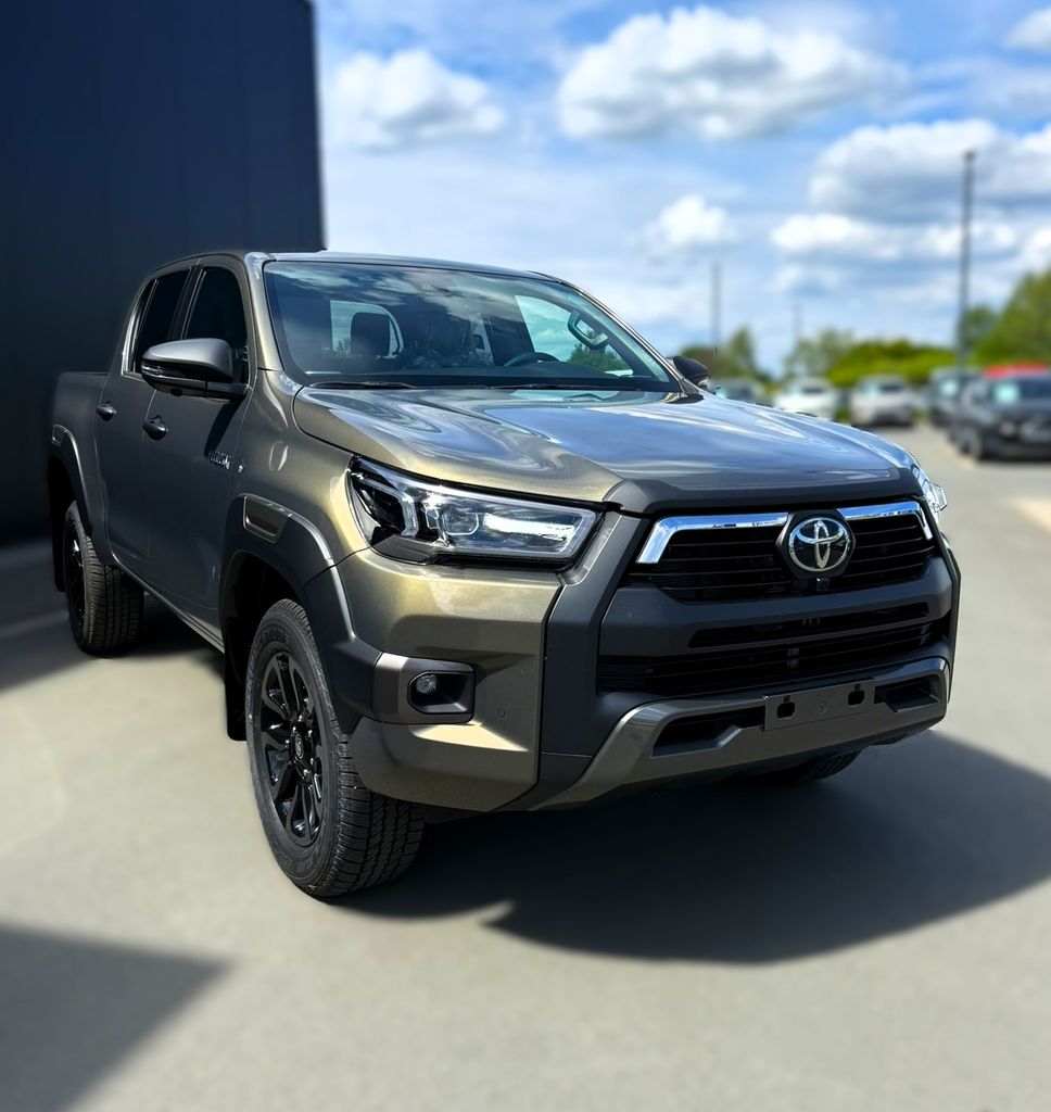 toyota-hilux-invincible - 2