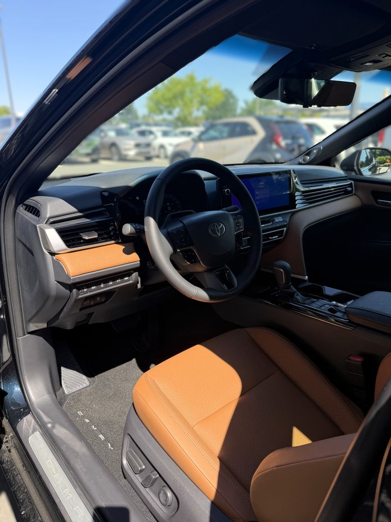toyota-camry-executive - 6