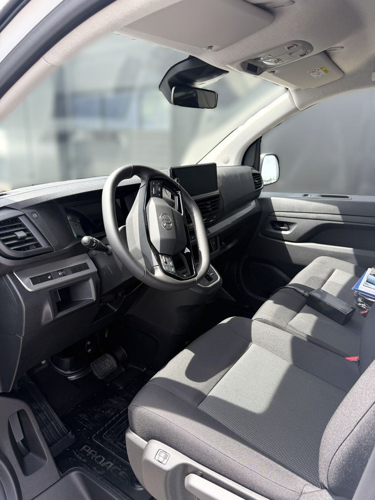 toyota-proace-active-multimedianavi - 7