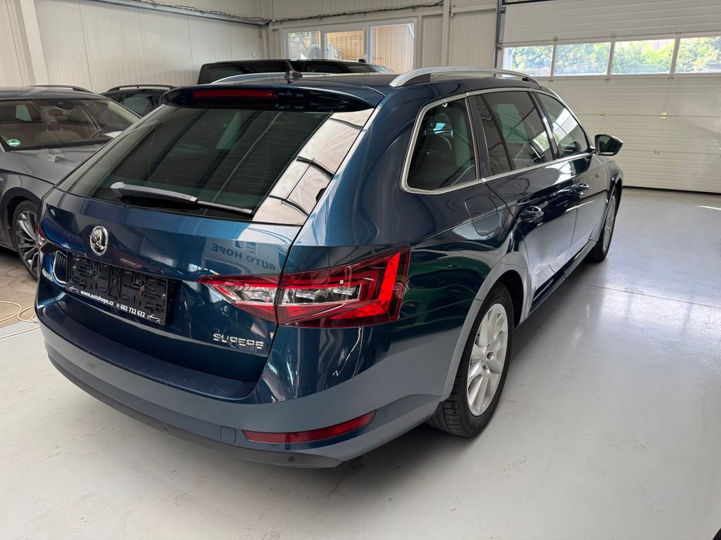 skoda-superb-combi-1-4-tsi-ambition - 5