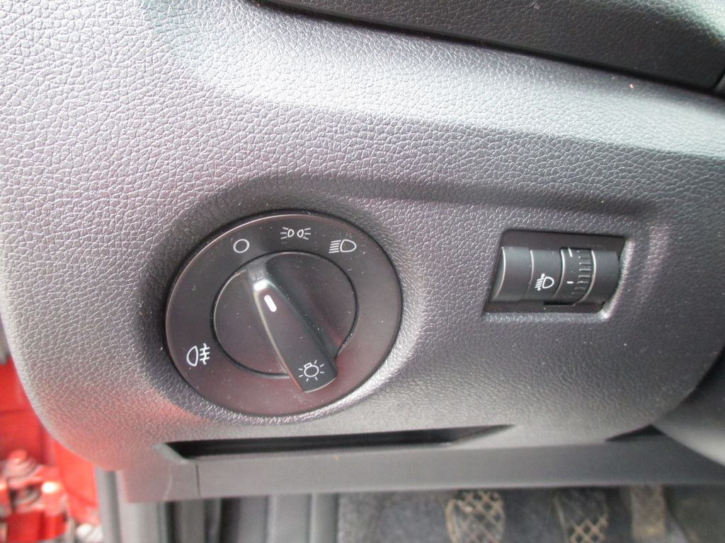 skoda-fabia-1-2-htp-classic - 7