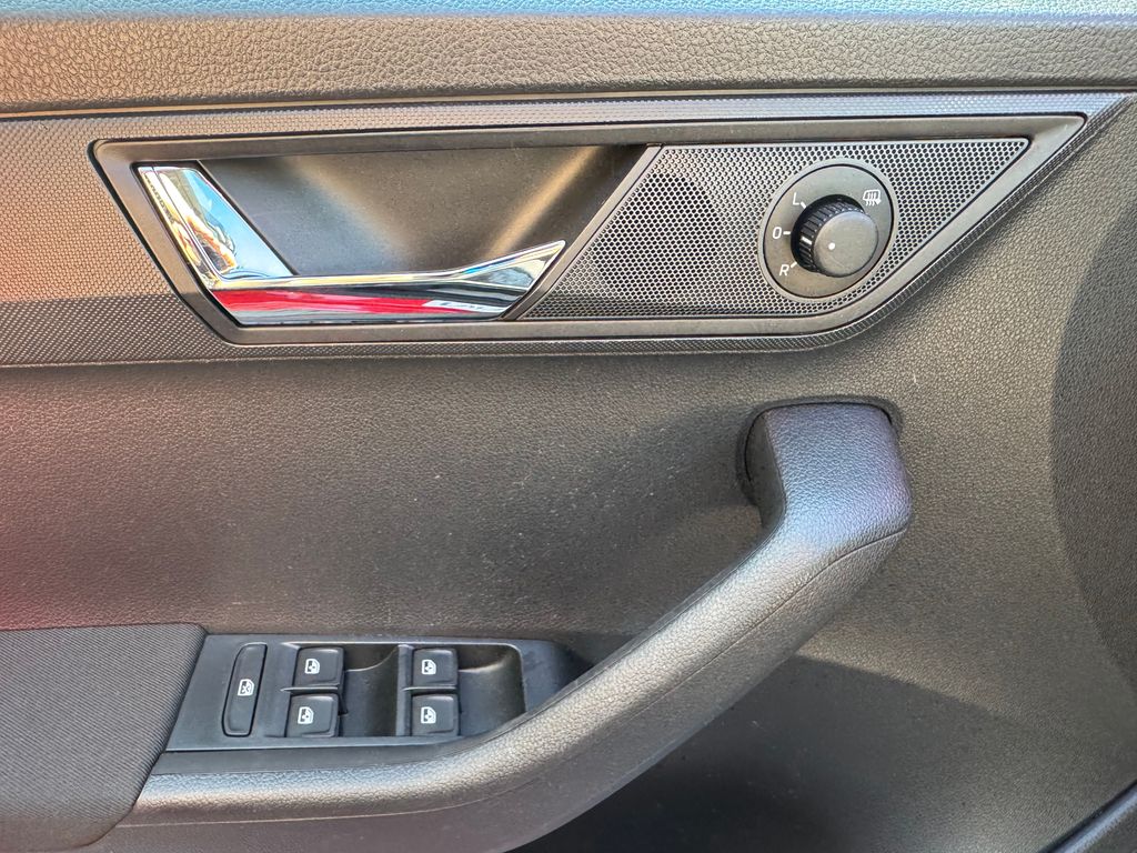 skoda-fabia-1-0-mpi-ambition - 6