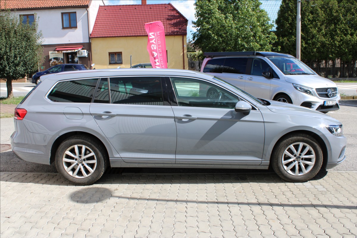 volkswagen-passat-1-5-tsi-dsg-business-1-maj-cz - 2