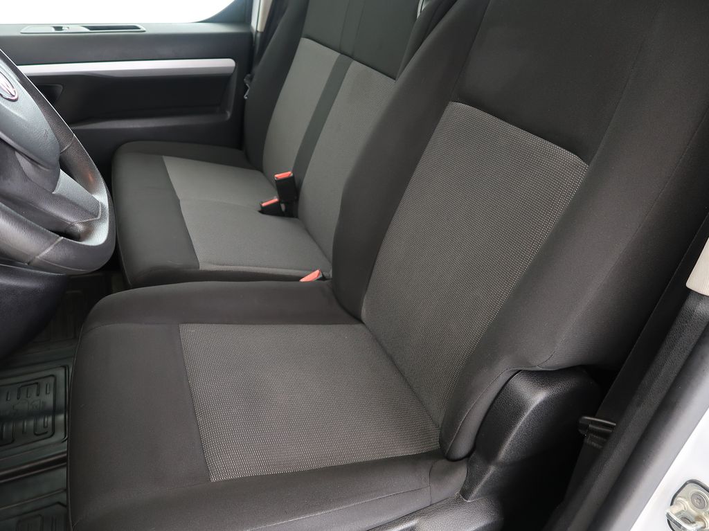 toyota-proace-2-0d4-d-cz-5mist-l2 - 9
