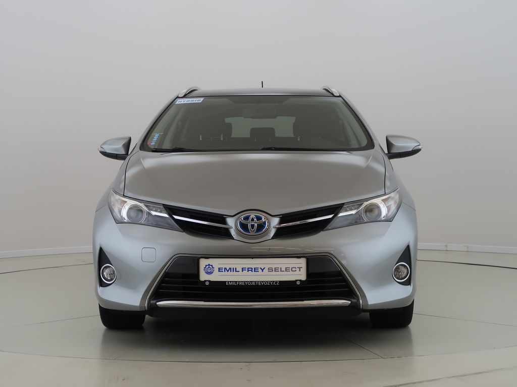 toyota-auris-1-8hybrid-navigace-at - 1
