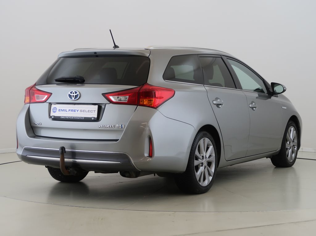 toyota-auris-1-8hybrid-navigace-at - 4
