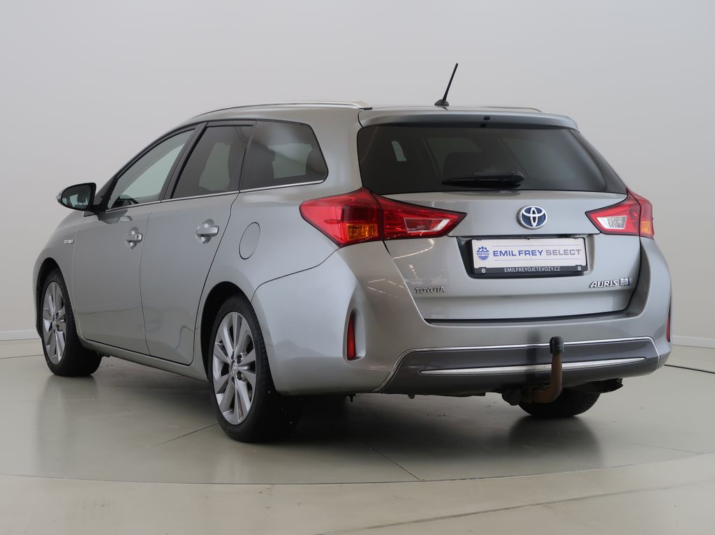 toyota-auris-1-8hybrid-navigace-at - 6