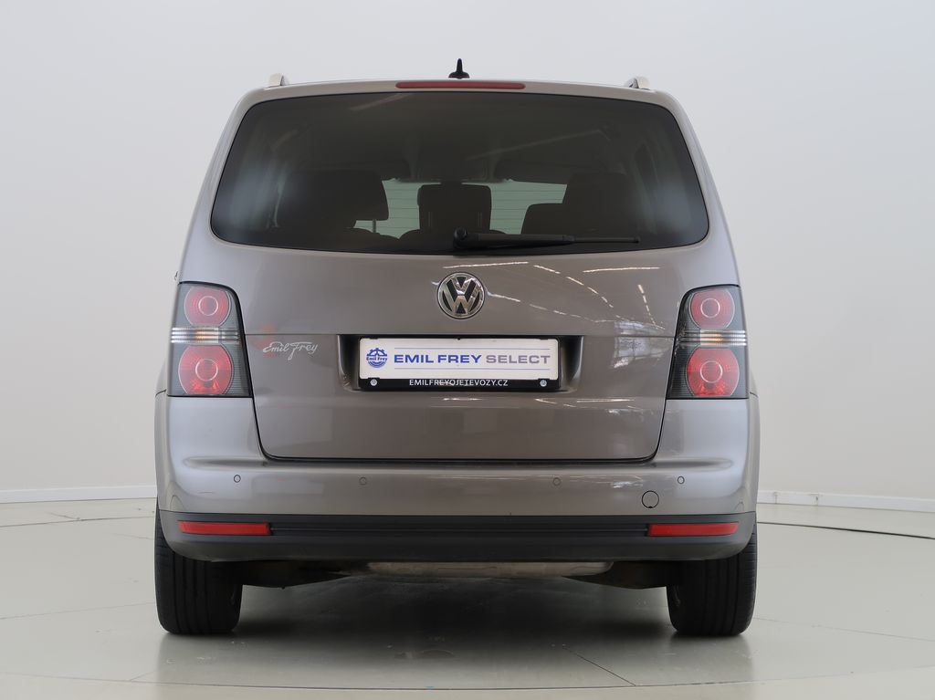 volkswagen-touran-1-4tsi-103kw-automat - 5
