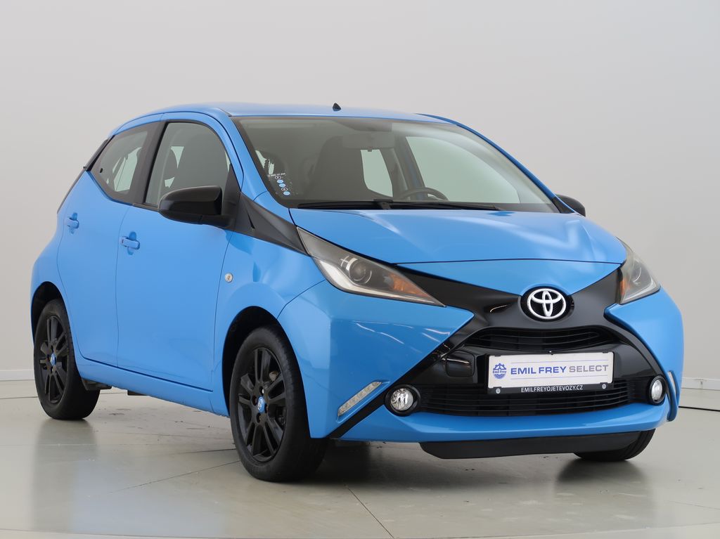 toyota-aygo-1-0vvt-i-51kw-1maj-x-cite-smart - 2