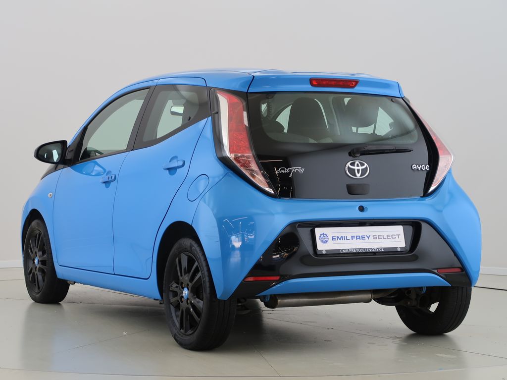 toyota-aygo-1-0vvt-i-51kw-1maj-x-cite-smart - 6