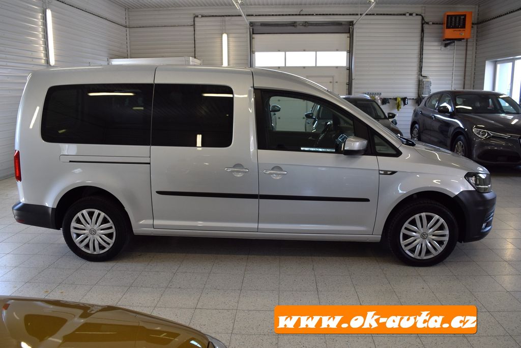 volkswagen-caddy-2-0-tdi-maxi-life-5-mist-2020 - 7