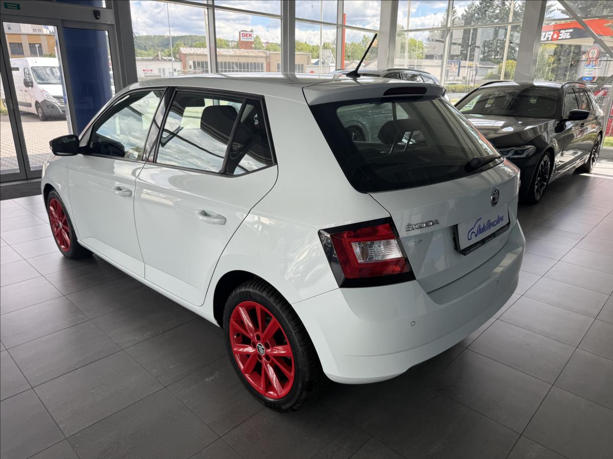 skoda-fabia-1-2-red-grey-1maj-serviska - 3