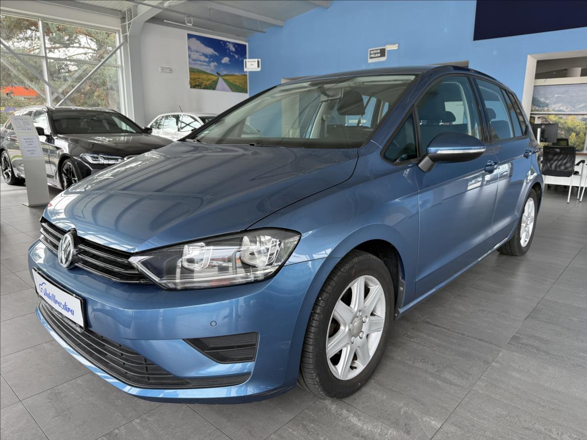 volkswagen-golf-sportsvan-1-2-tsi-63kw-serviska-2-maj - 2