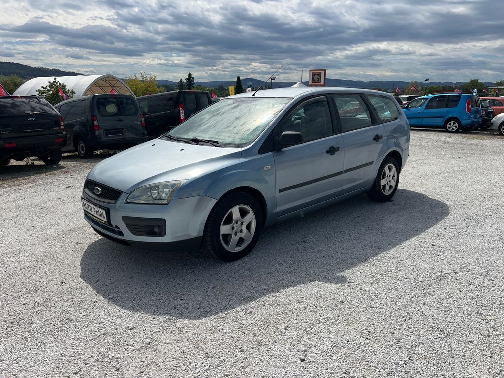 ford-focus-1-6-i - 2