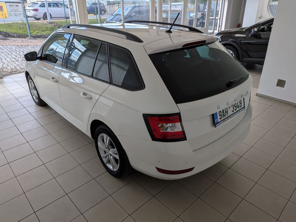 skoda-fabia-ambition-1-0-tsi-70kw - 3