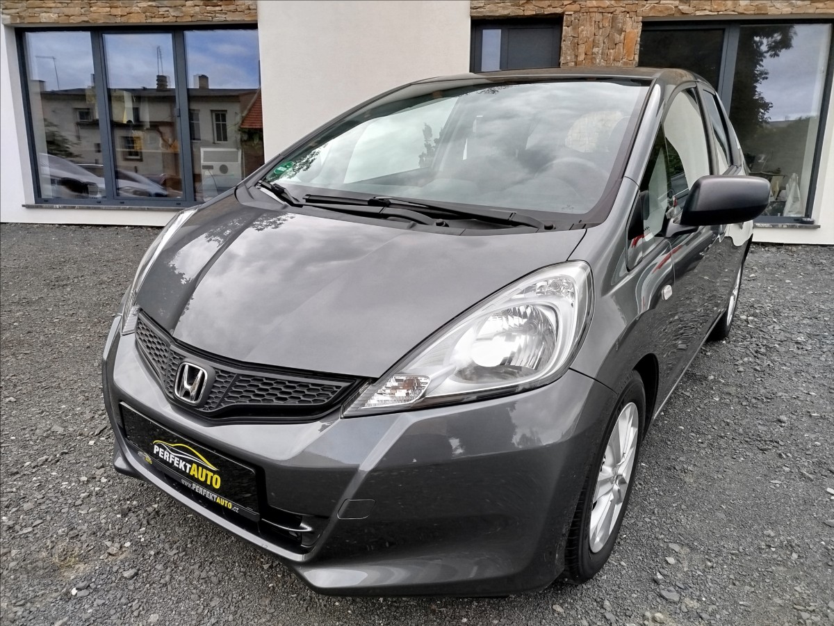 Honda Jazz 1,2 i-VTEC 66kW, 1.MAJITEL