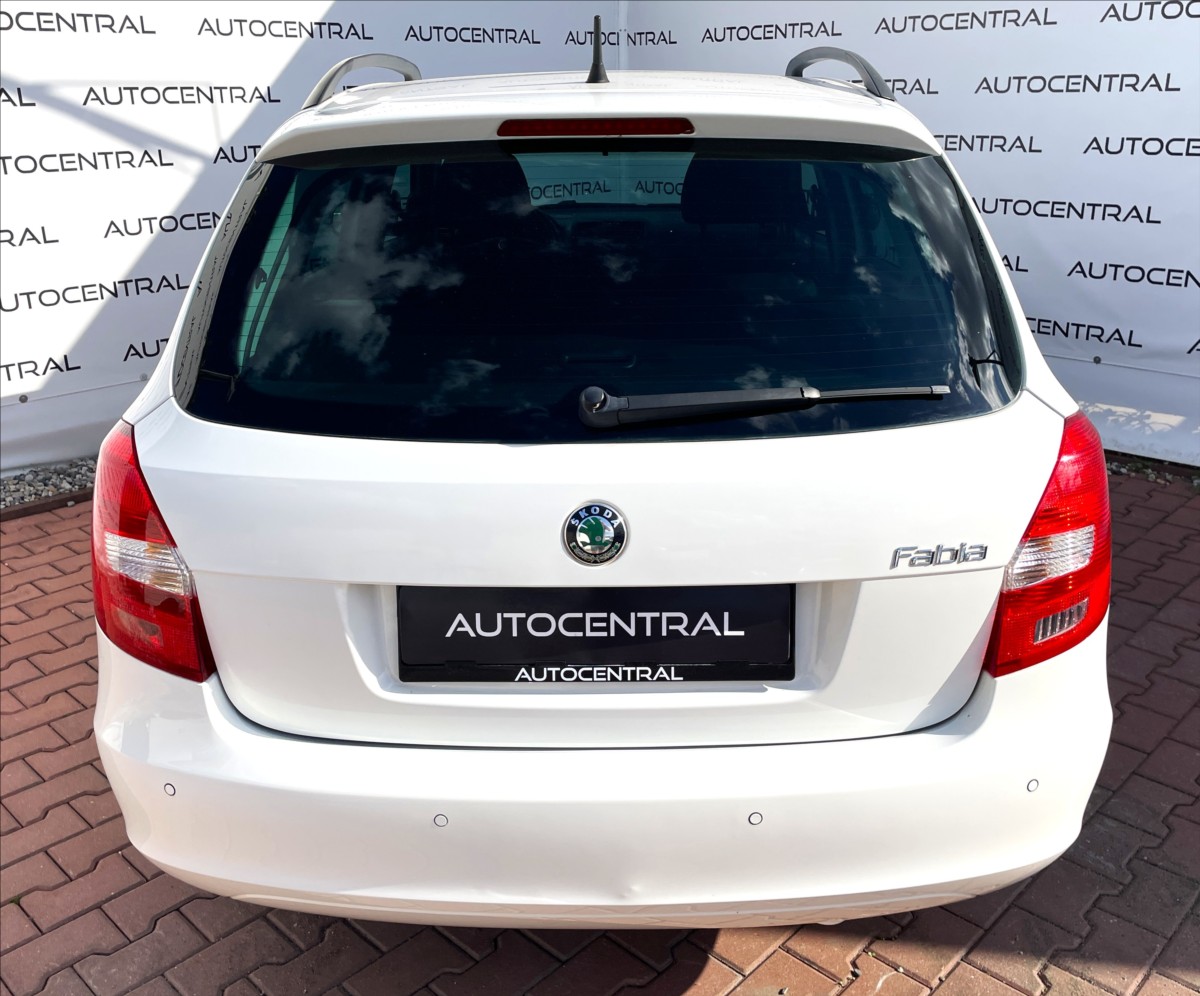 skoda-fabia-1-2-tsi-63kw-family-servisovan - 4