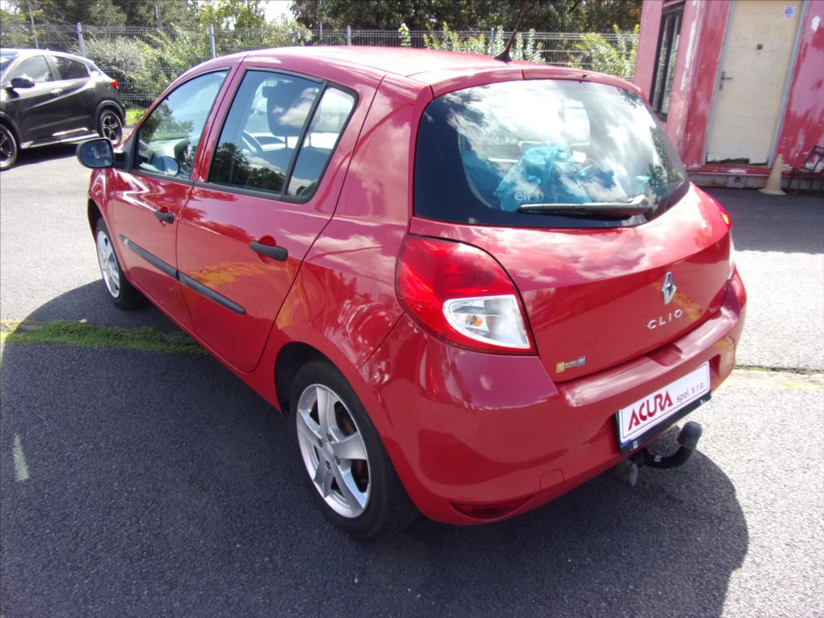 renault-clio-1-2 - 4