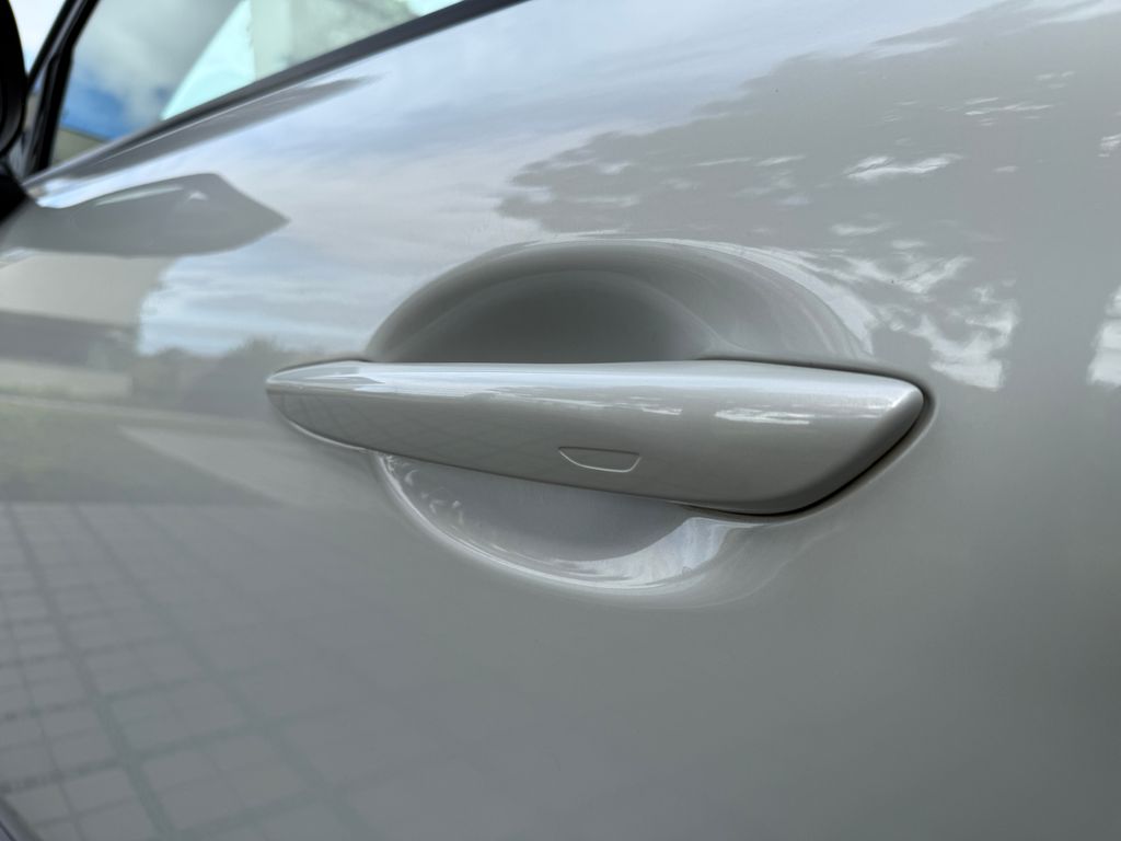 mazda-mx-30-e-skyactive-bose-360-kamera - 6