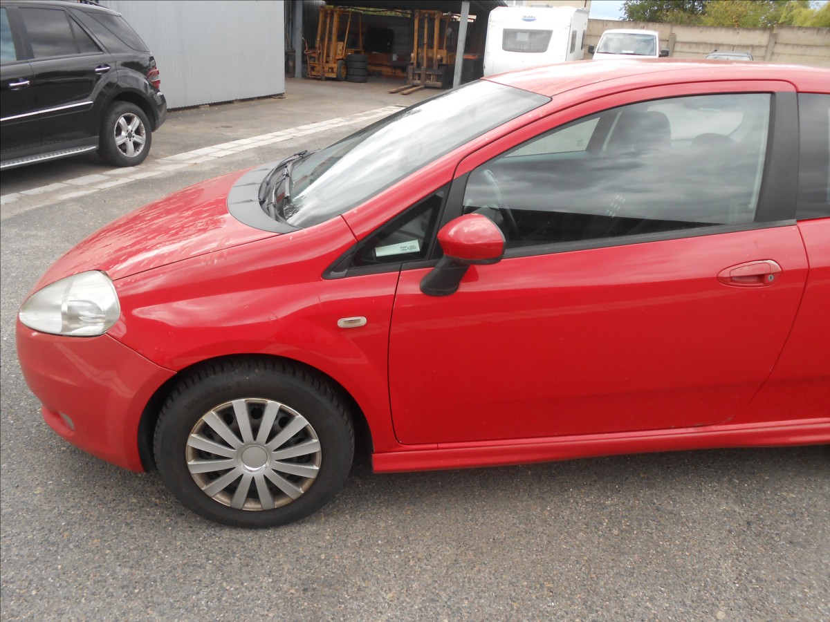 fiat-punto-1-4-16v-70kw - 9