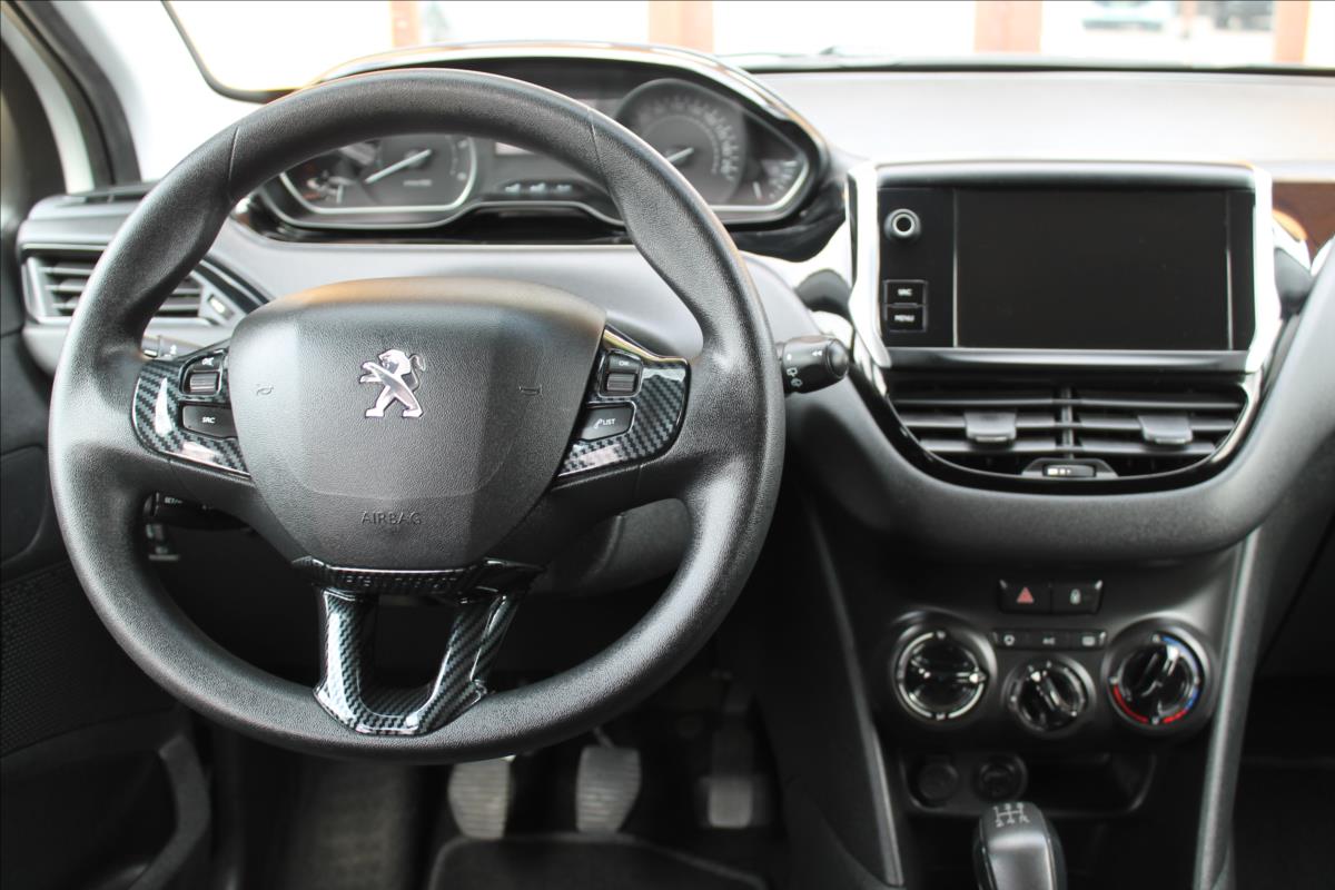 peugeot-208-1-6-hdi-55kw-cr - 9