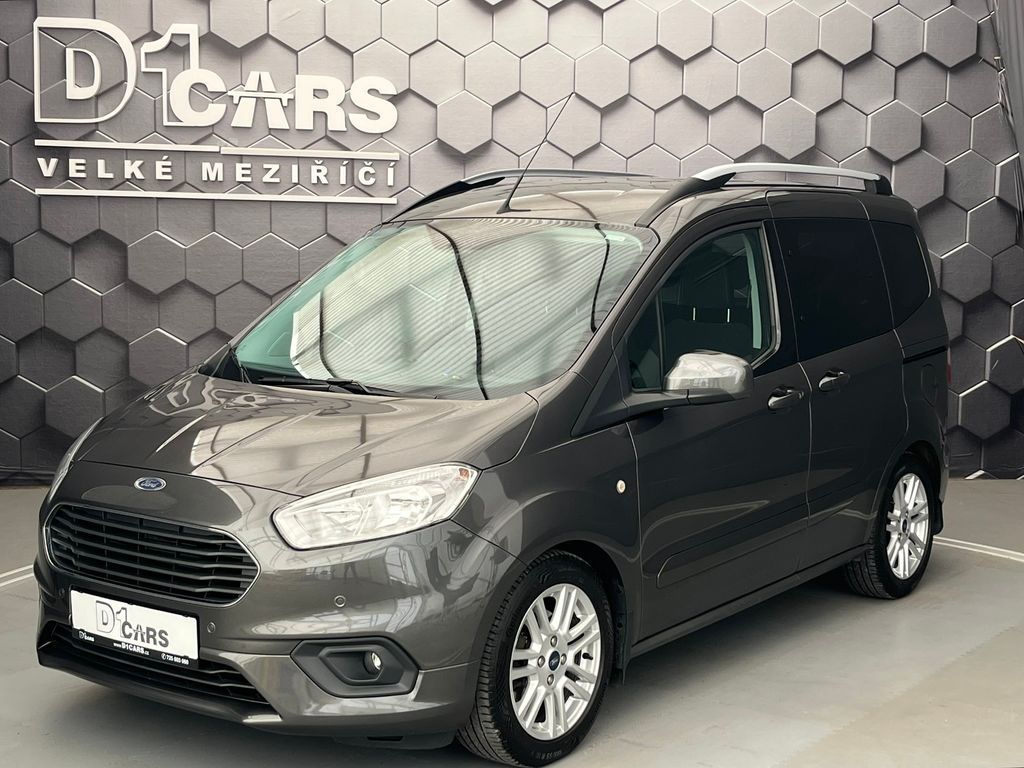 Ford Tourneo Courier Titanium 1.5 TDCi prav.servis