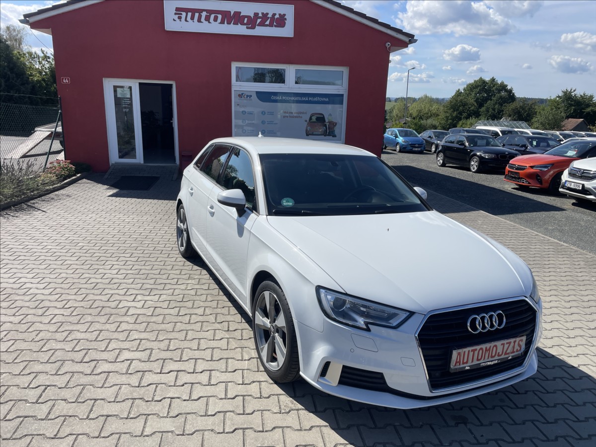 Audi A3 1,4 TFSI ULTRA 110 KW DIGIKLIMA XENONY  Sportback