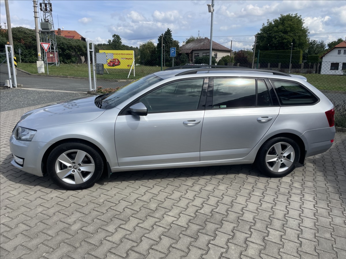 skoda-octavia-2-0-tdi-cr-110-kw-127502-km-navigace-iii - 4