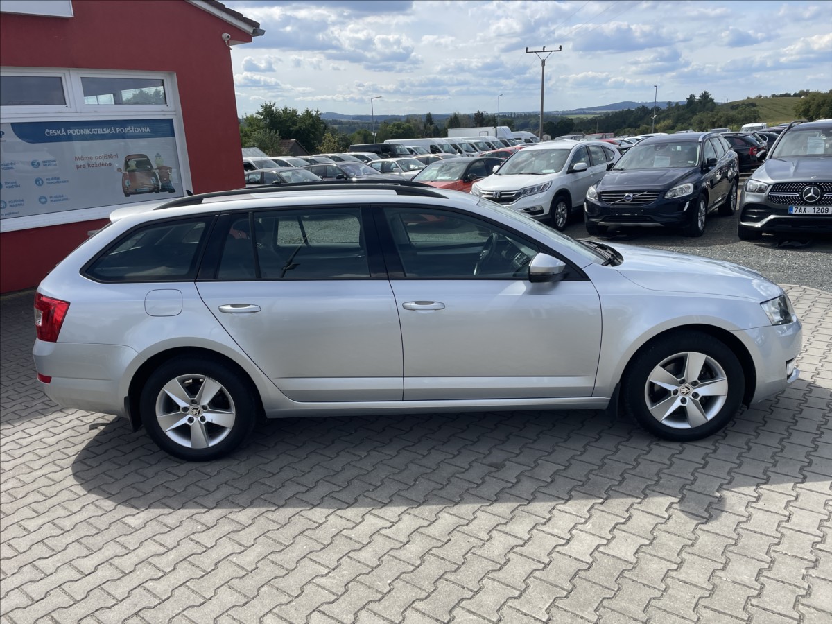 skoda-octavia-2-0-tdi-cr-110-kw-127502-km-navigace-iii - 8