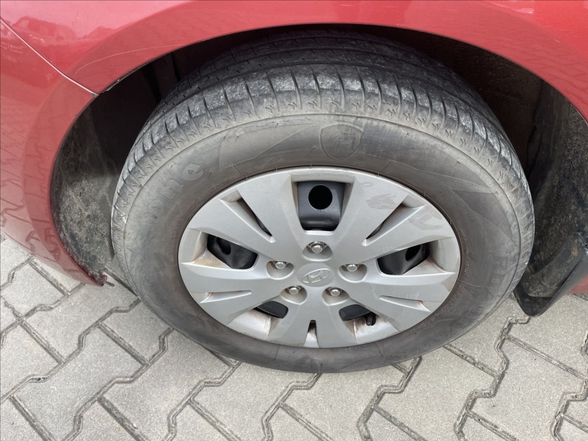 hyundai-ix20-1-4-cvvt-2-majitel-v-cr-nove-stk-4-2028 - 5