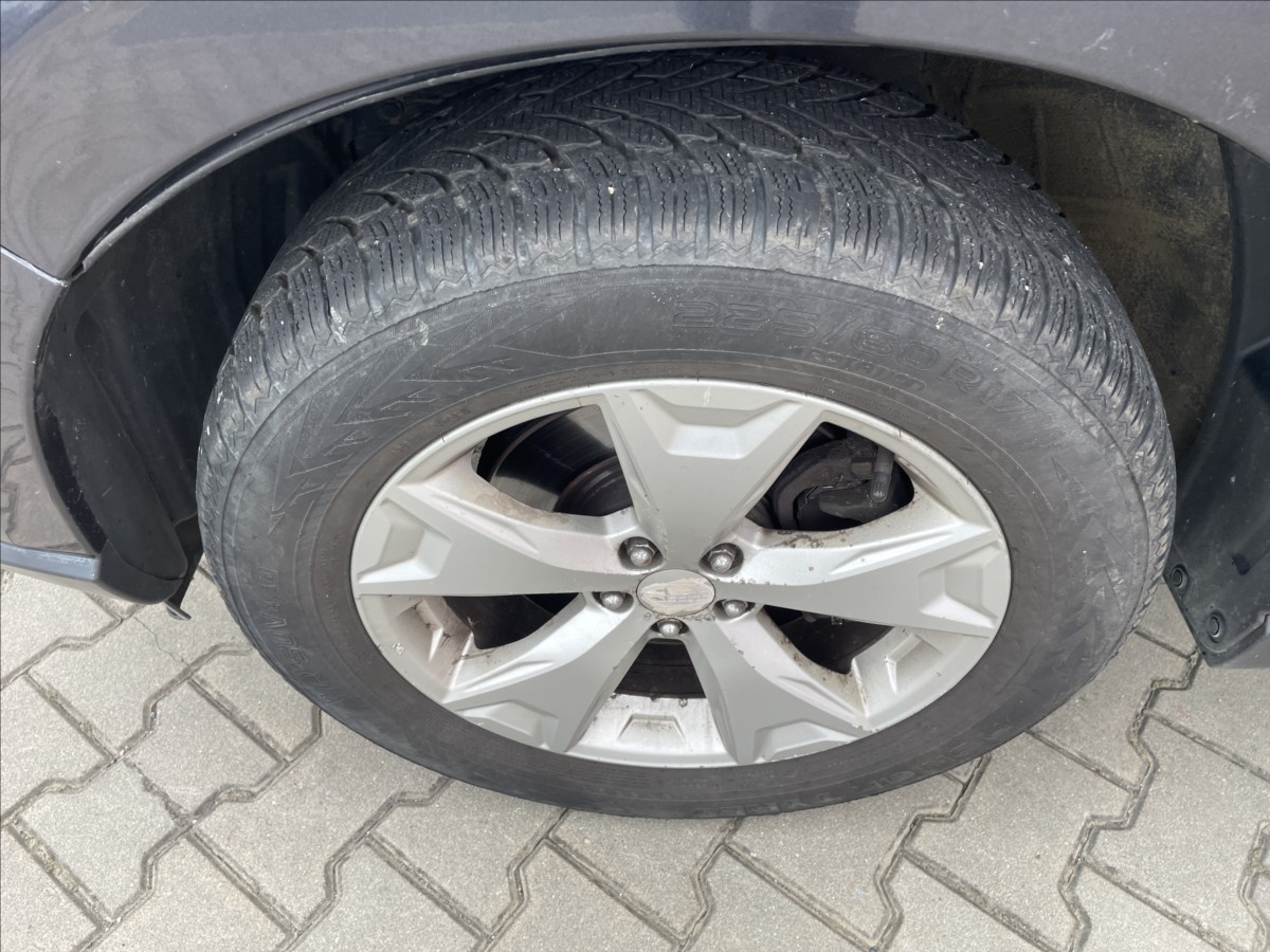 subaru-forester-2-0-d-awd-kamera-tz-po-servisu - 5