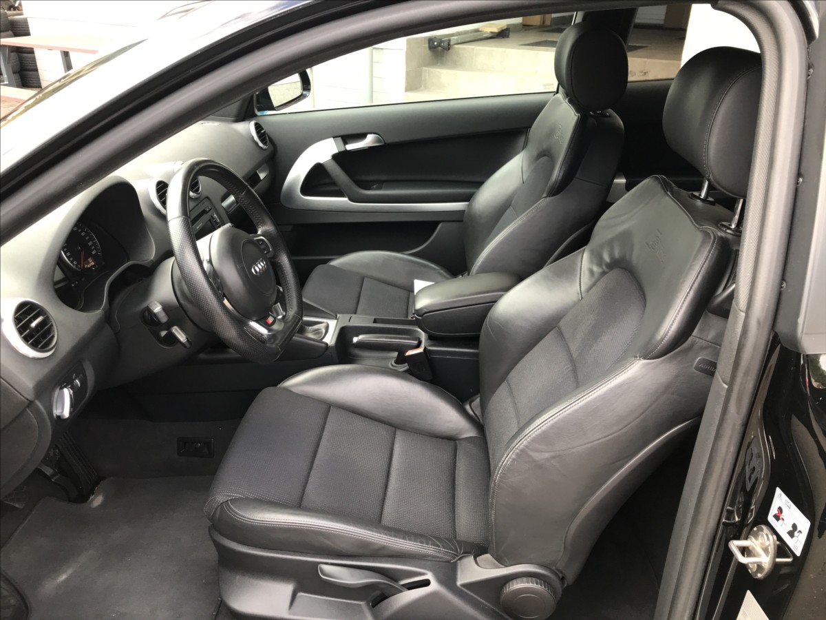audi-a3-1-4-tsi-92kw-s-line-3dv - 7