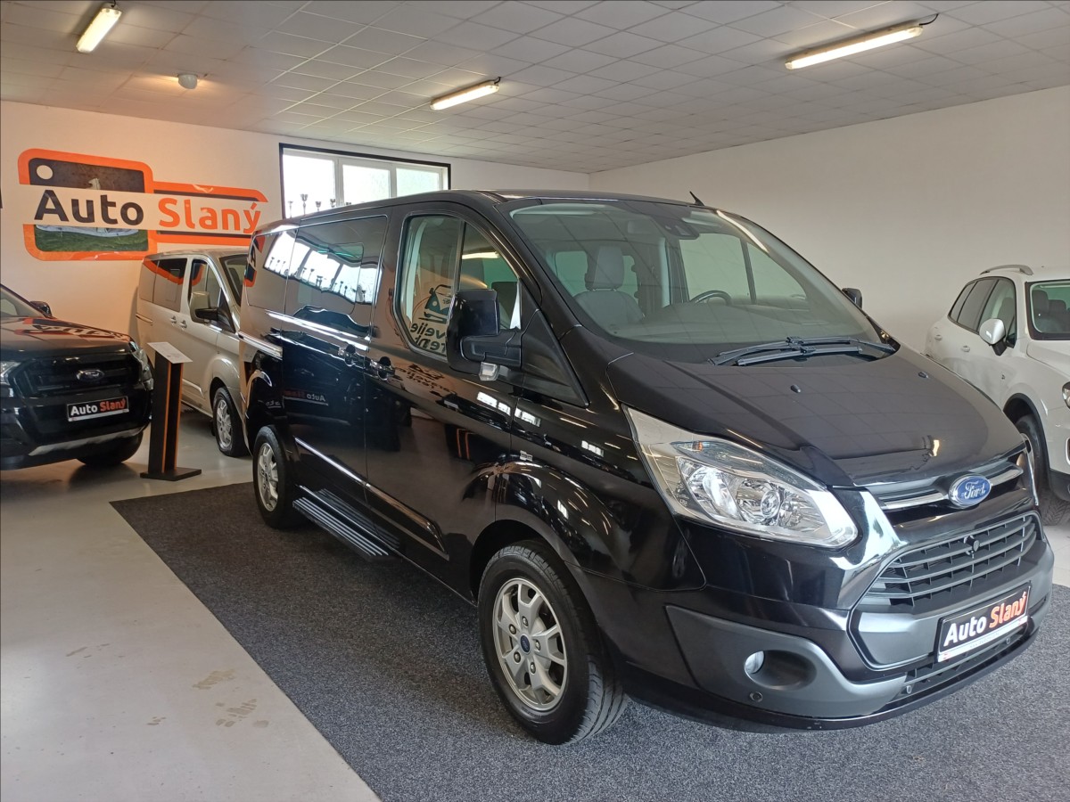 ford-tourneo-custom-2-2-titanium-114kw-po-servisu - 1