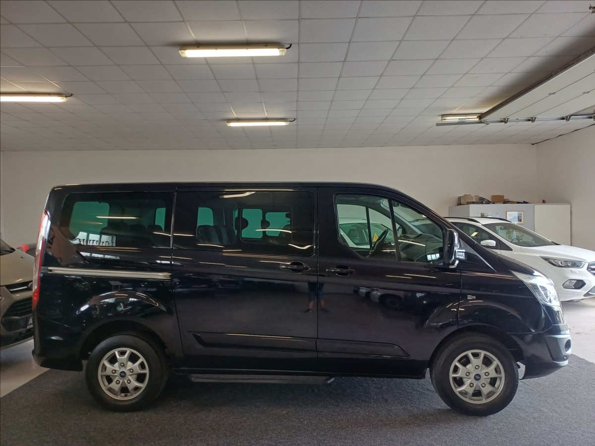 ford-tourneo-custom-2-2-titanium-114kw-po-servisu - 2