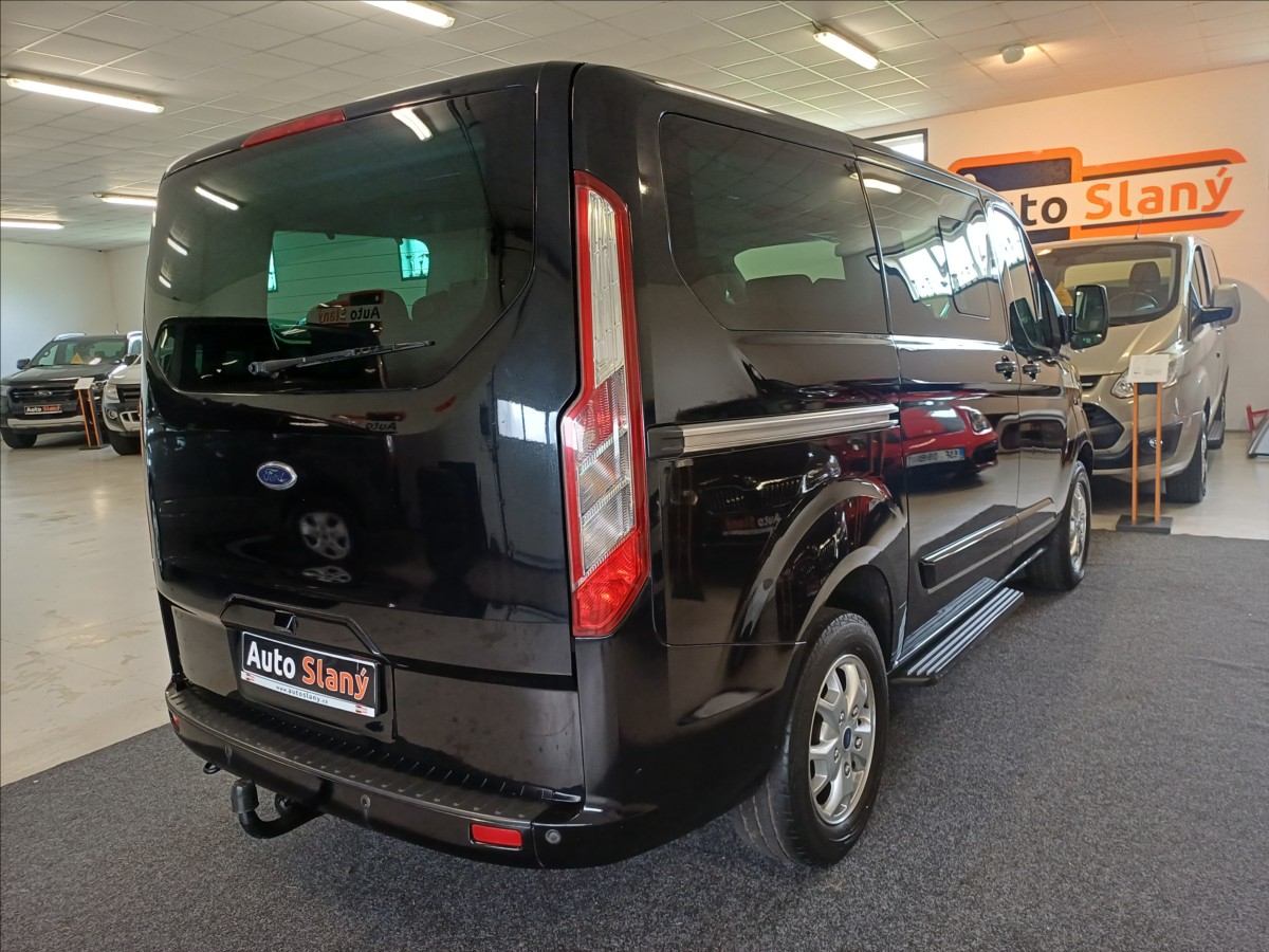 ford-tourneo-custom-2-2-titanium-114kw-po-servisu - 5