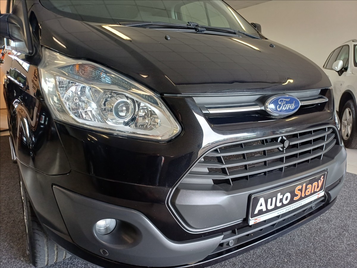 ford-tourneo-custom-2-2-titanium-114kw-po-servisu - 7