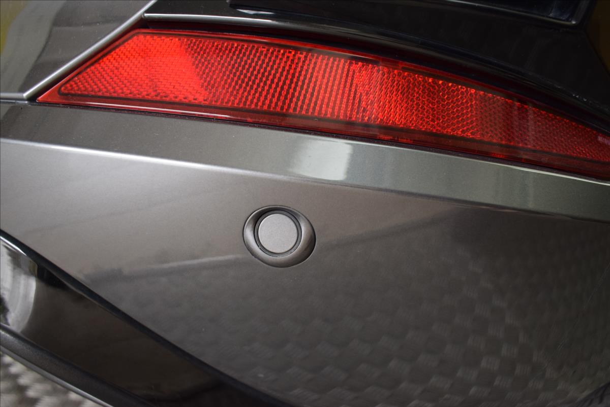 cupra-formentor-2-0-tdi-4x4-dsg-1-maj-top-stav - 7