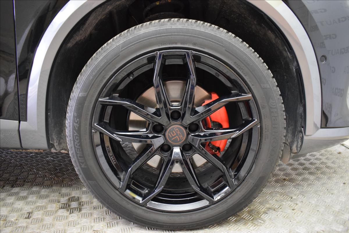 cupra-formentor-2-0-tdi-4x4-dsg-1-maj-top-stav - 8