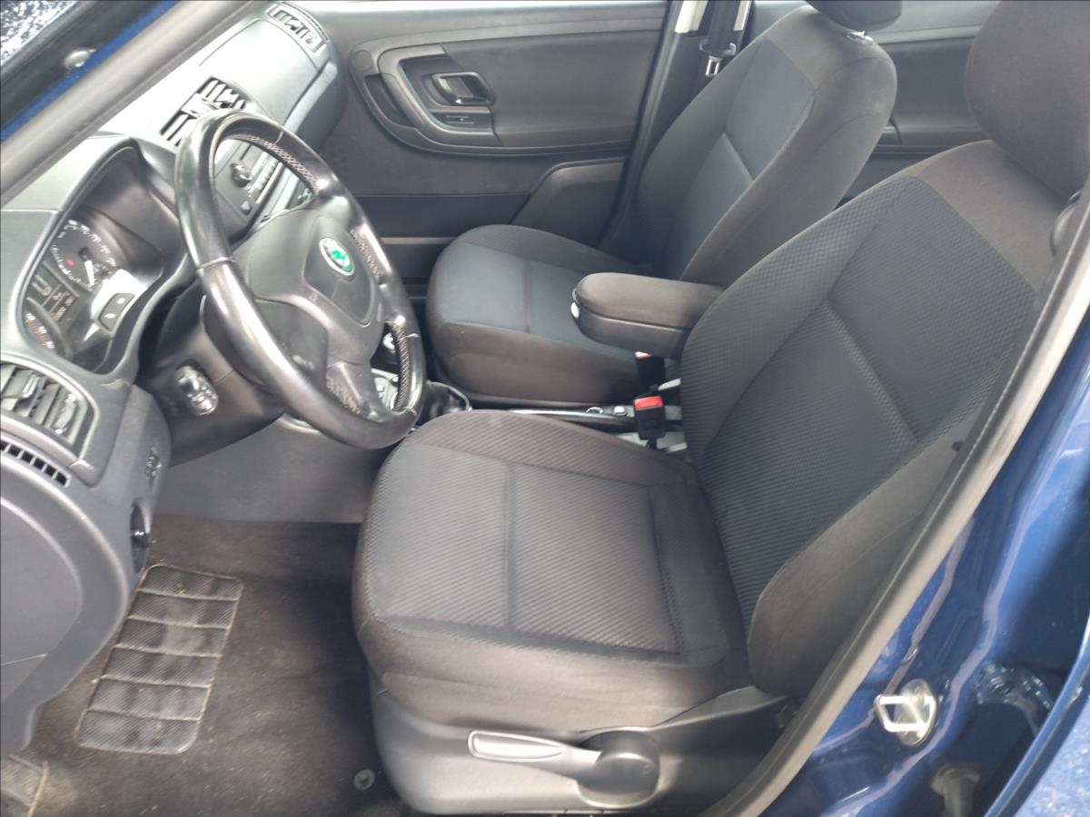 skoda-fabia-1-6-tdi-elegance - 8