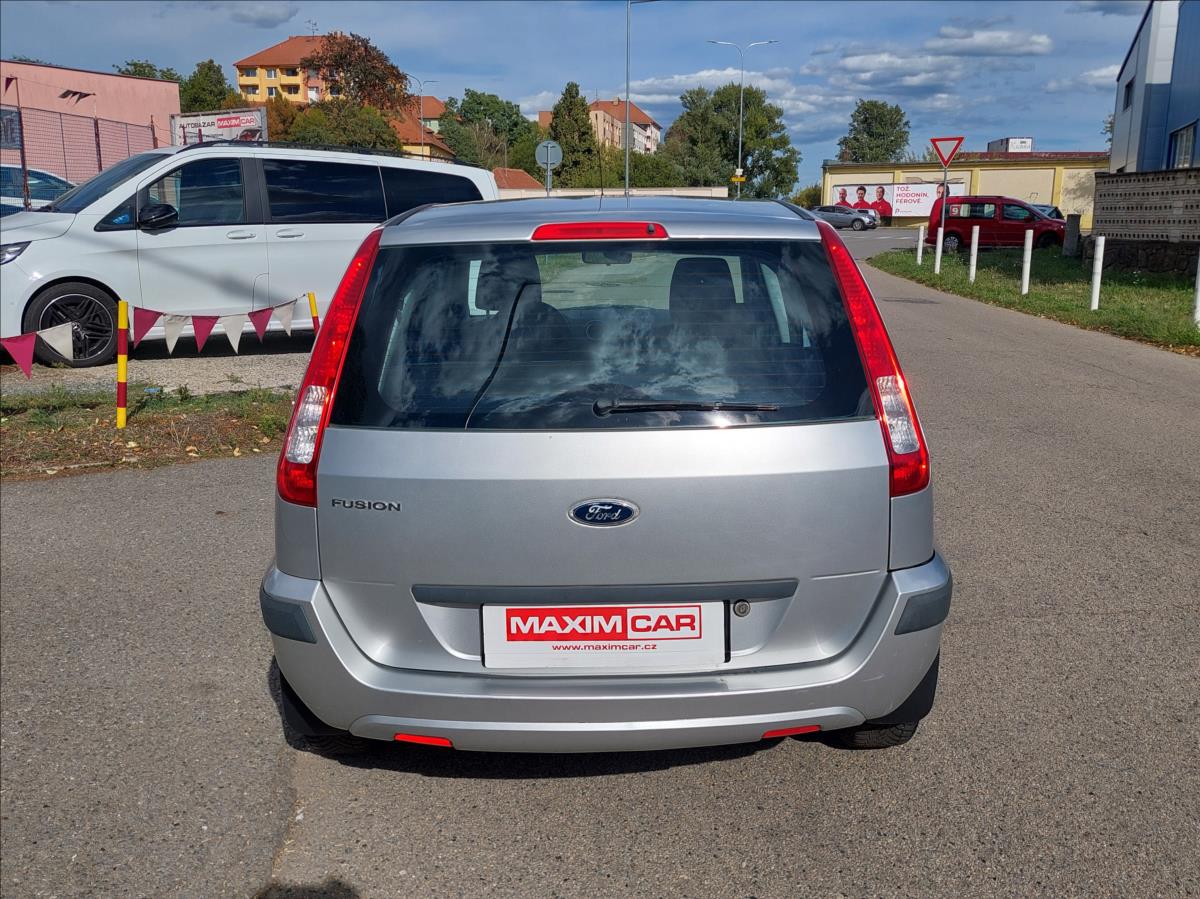 ford-fusion-1-4-i - 5