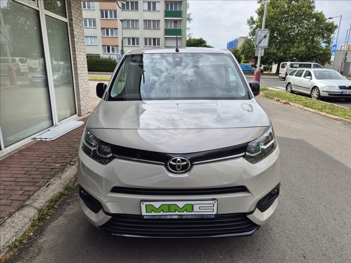 toyota-proace-city-verso-1-2t-96kw-cr-1-maj-automat - 1