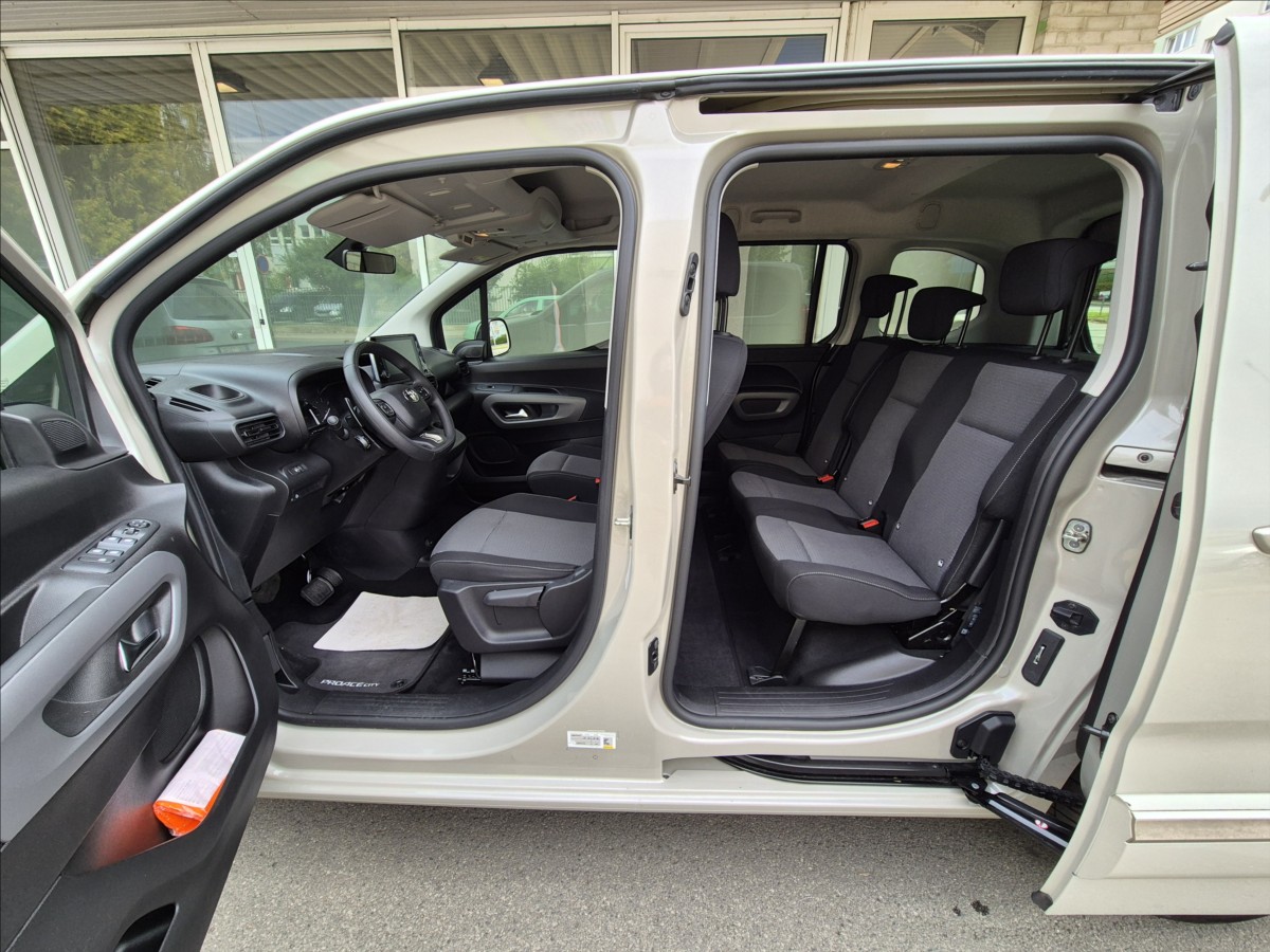toyota-proace-city-verso-1-2t-96kw-cr-1-maj-automat - 8