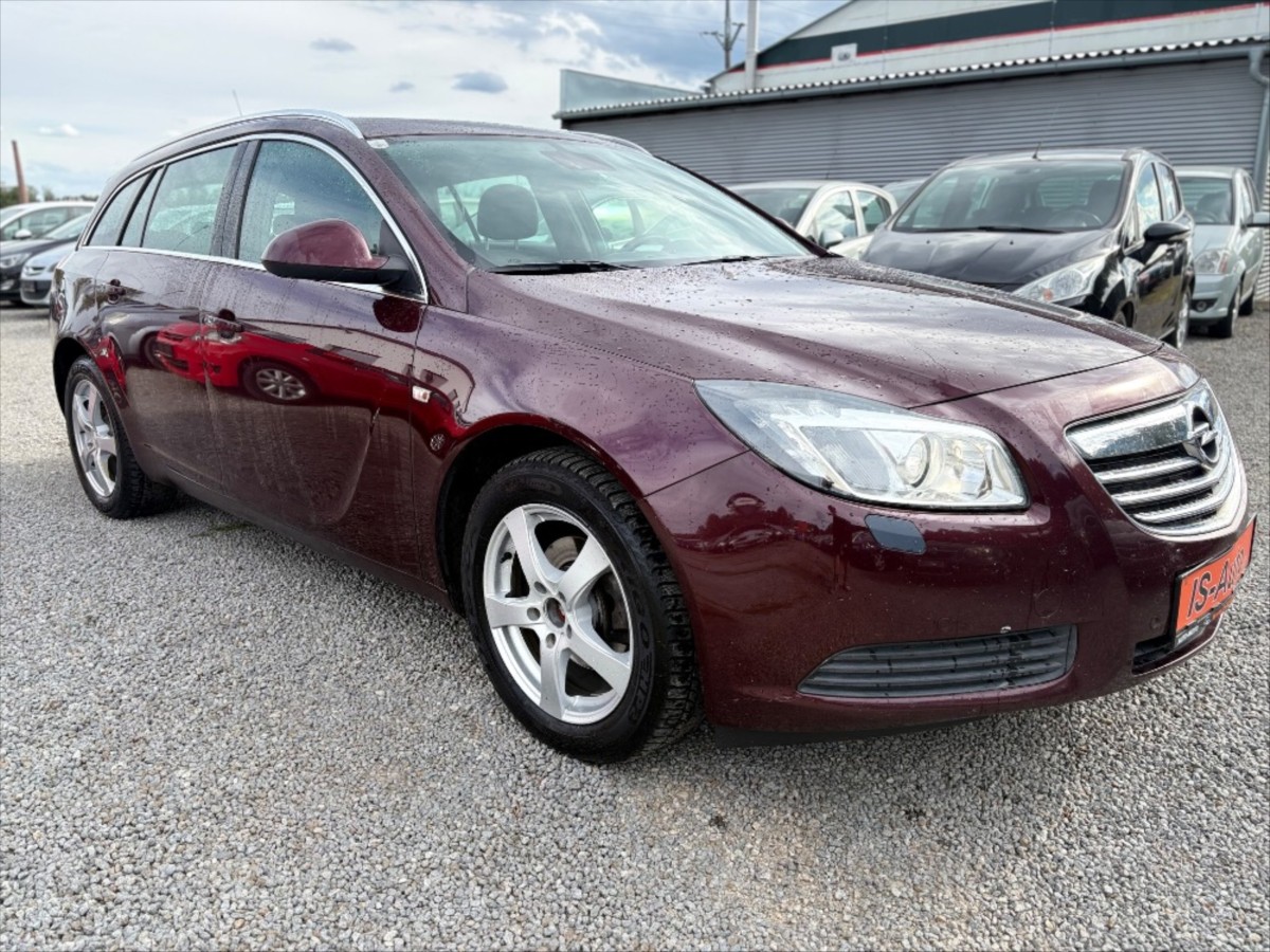 opel-insignia-2-0-cdti-combi - 1