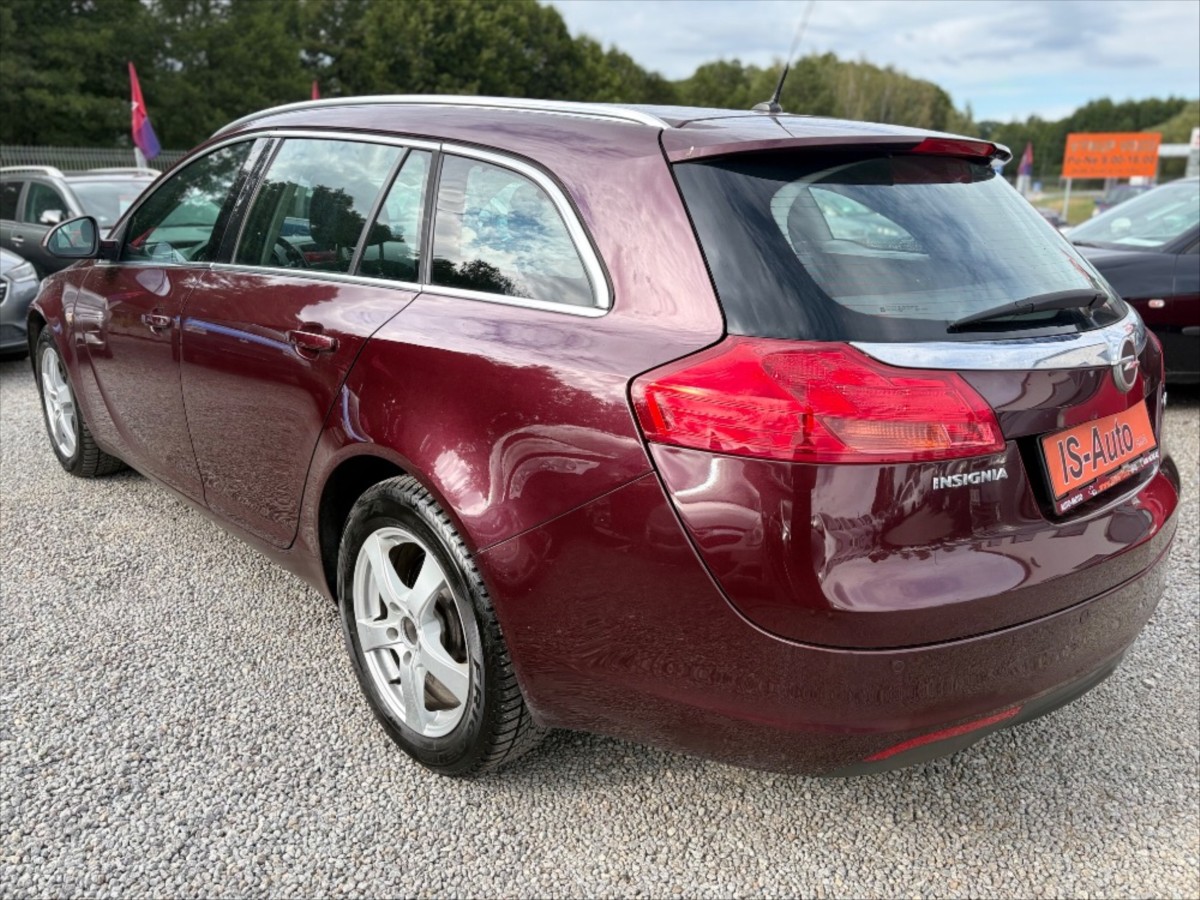 opel-insignia-2-0-cdti-combi - 3