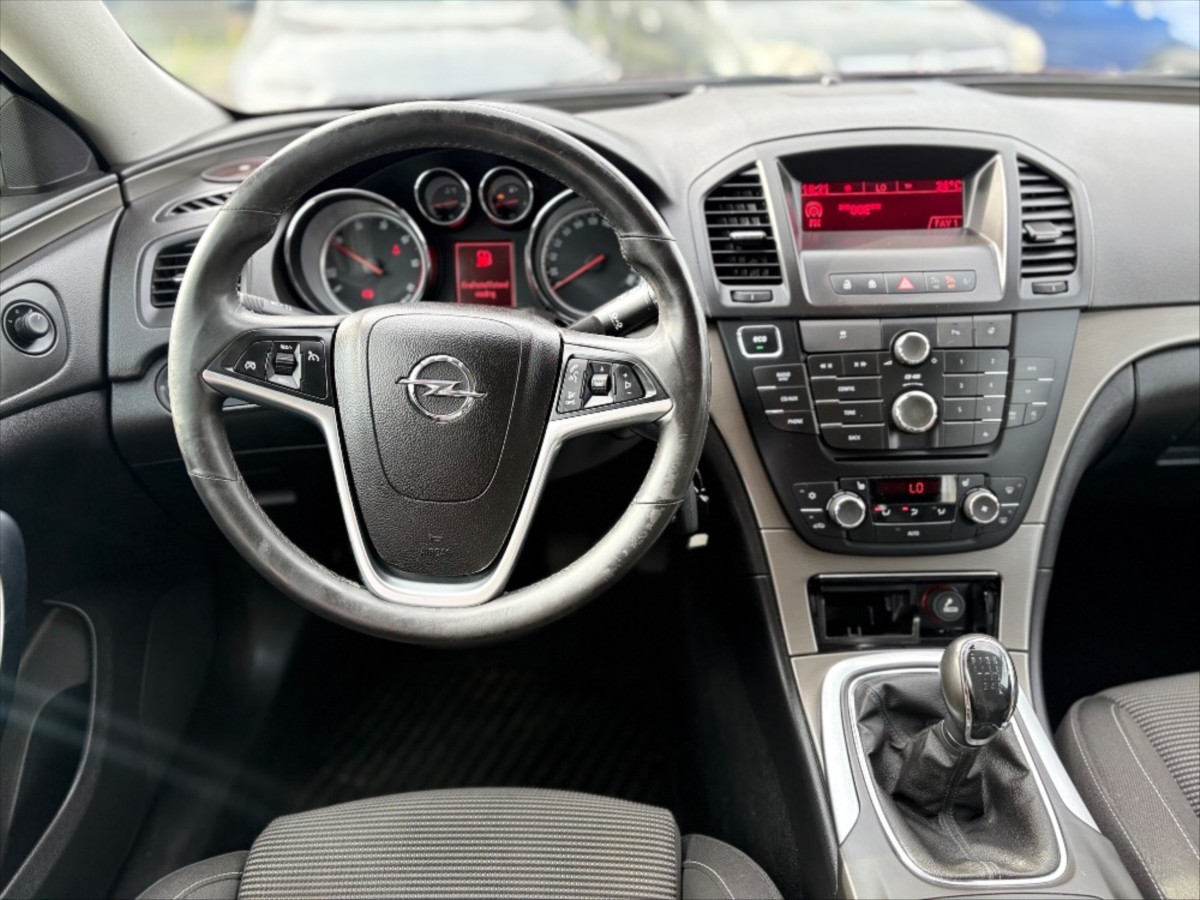 opel-insignia-2-0-cdti-combi - 7