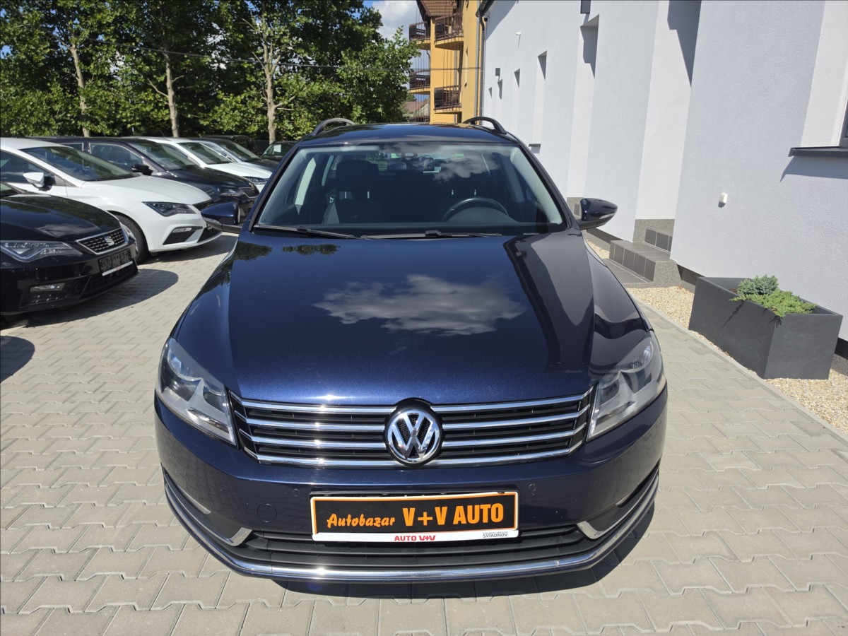 volkswagen-passat-1-4-tsi-90kw-comfortline-navi - 1