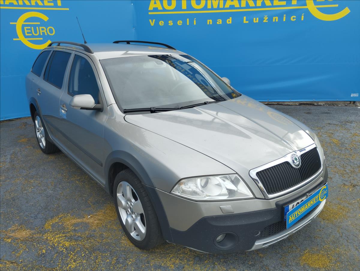 skoda-octavia-2-0-tdi-103kw-scout-4x4 - 2