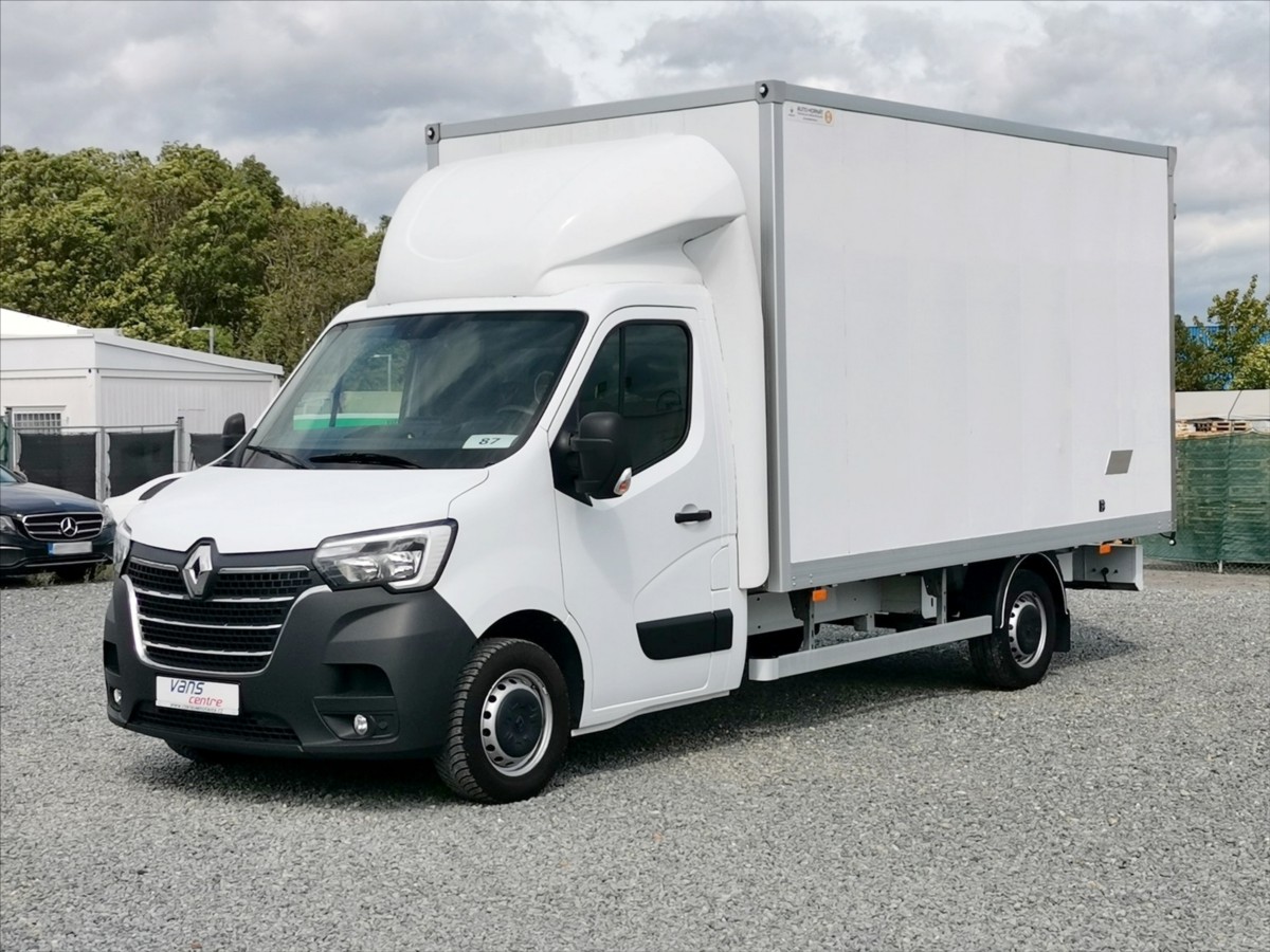 Renault Master 165DCI skříň 8pal/ ČR/ 1.maj
