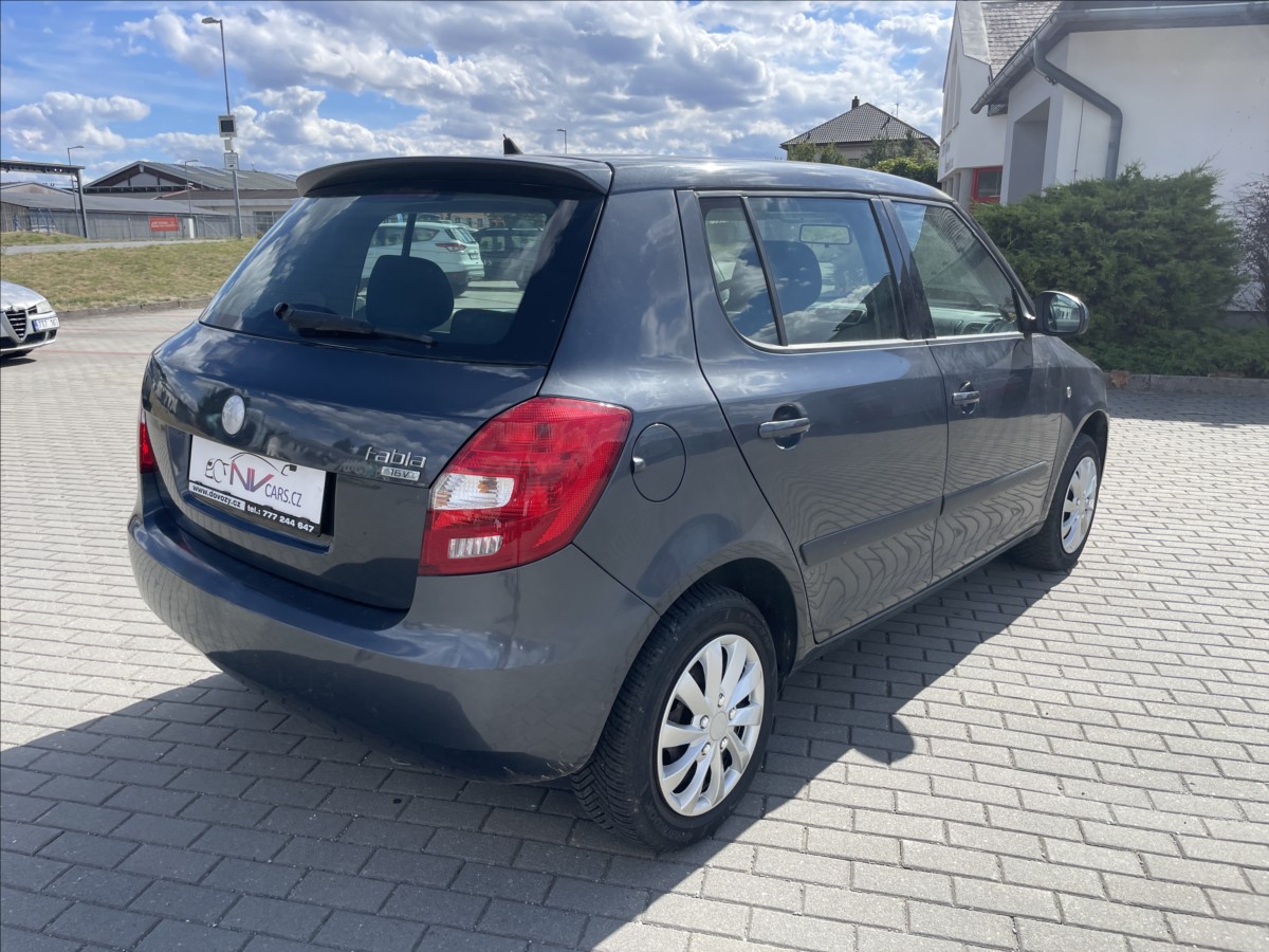 skoda-fabia-1-4-i-16v-klima-esp-serviska - 3