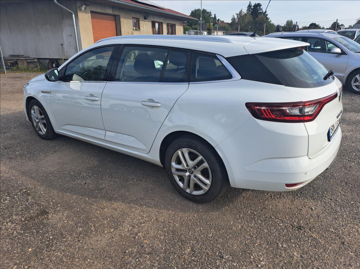 renault-megane-1-5-dci-grandtour - 5